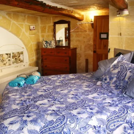 Warda Bed & Breakfast *